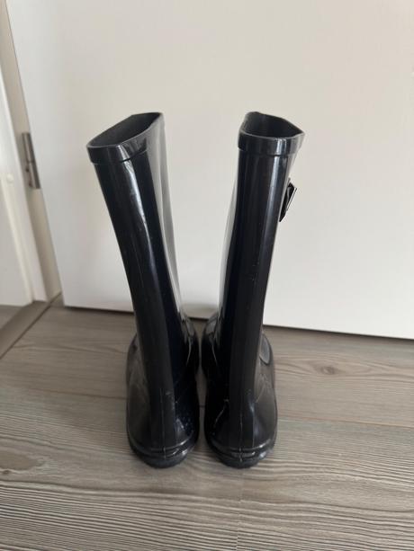 Next gumáky, next,37