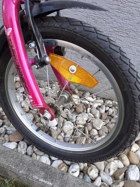 Dievčenský bicykel, dema,16