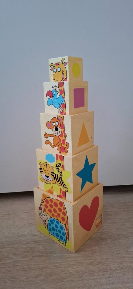 Ikea vkladací domček pre deti a drevená veža, 