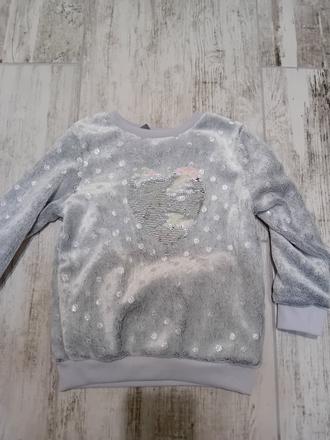 Sivá chlpatá mikina top stav, 110