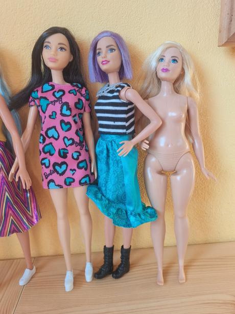 Barbie fashionistas sada, 
