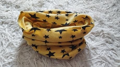 Nákrčník, tunel, šál,