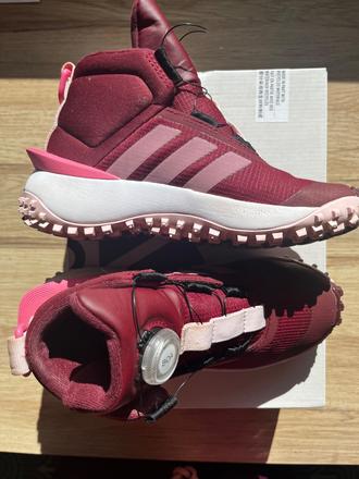 Adidas, adidas,34