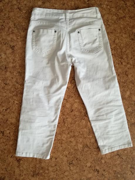 Dámske 3/4-ťové nohavice veľ.36, 36