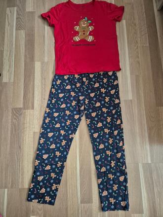 Vianočné pyžamko, sinsay,152