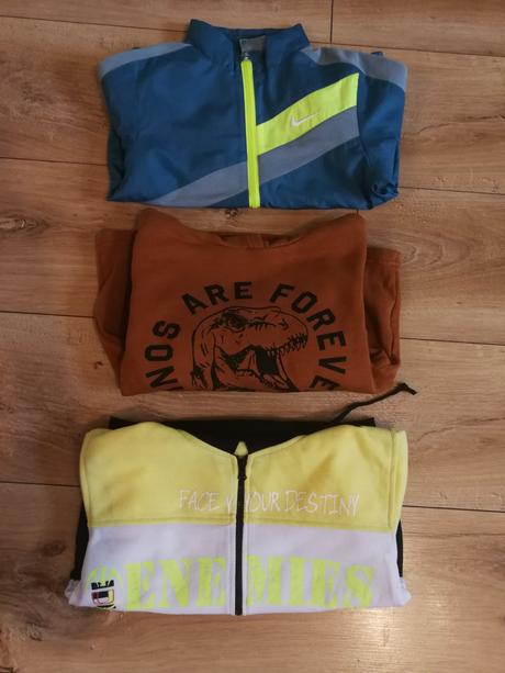 Bundička nike + mikiny, 104–116