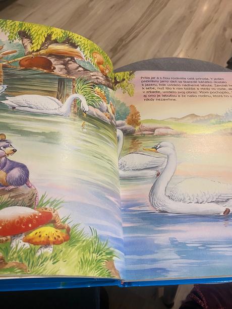 Veľká rozprávková kniha 12 zlatých rozprávok,