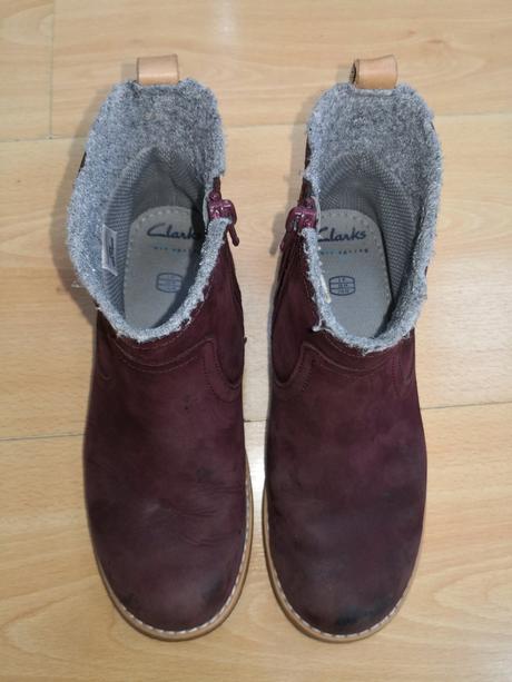 Bordove zateplene kozene cizmicky, clarks,32