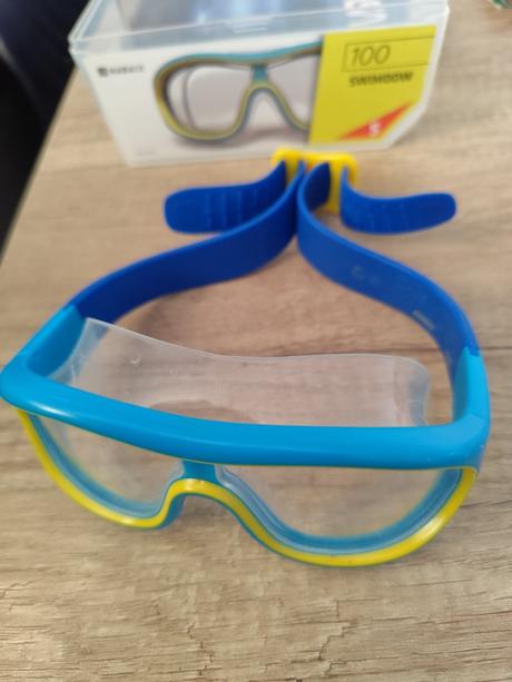 Plavecké okuliare, 