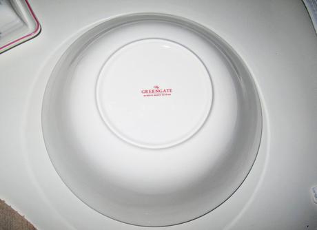 Green gate - sada porcelánová misa a maselnička,