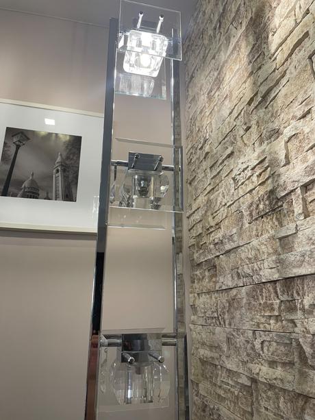 Stojaca lampa, 