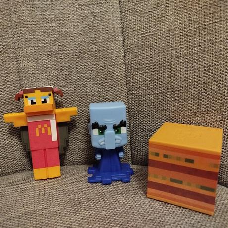 Postavičky minecraft z kolekcie mcdonald's,