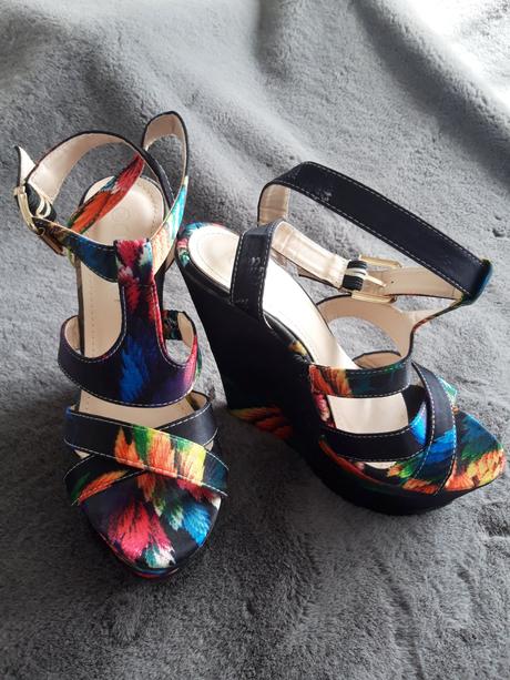 Vysoke a pohodlne chassé, 38