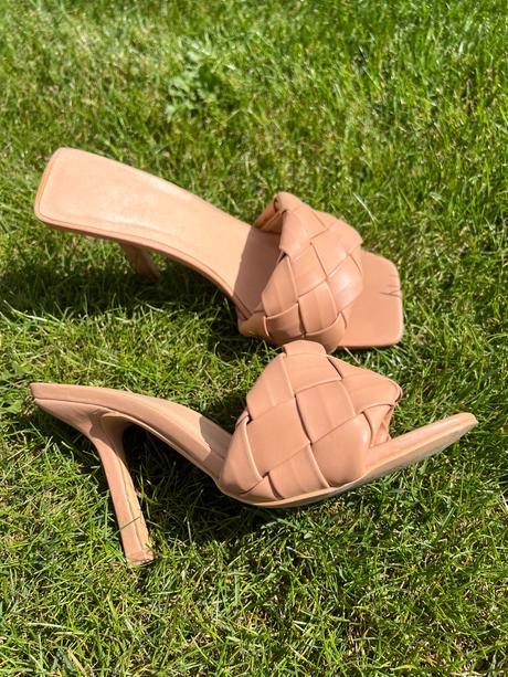 Šľapky na podpatku, 37