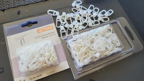 Háčiky na zaclonu/zaves,