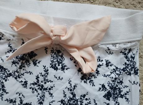 Pohodlne damske lounge nohavice na doma, atmosphere,m