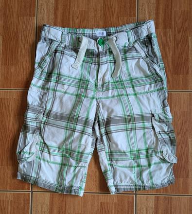 Krátke nohavice, f&f,134