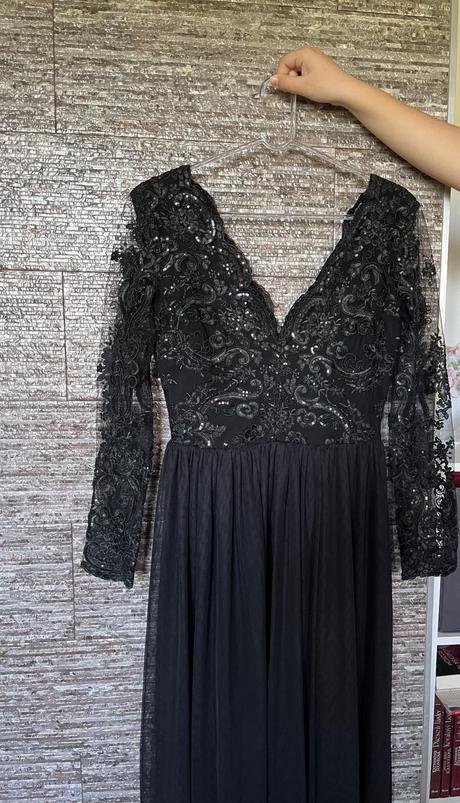 Čierne spoločenské šaty aj v s, xs