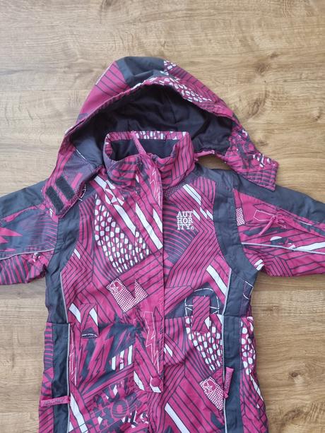 Zimný overal, authority,86