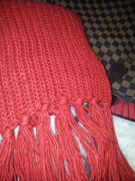 Dámsky červený šál,