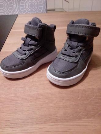 Chlapcenske tenisky, primark,19