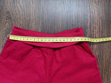 Menžestrové nohavice, lupilu,92