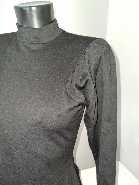 Damske saty, stradivarius,m