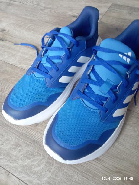Tenisky s poštovným, adidas,38