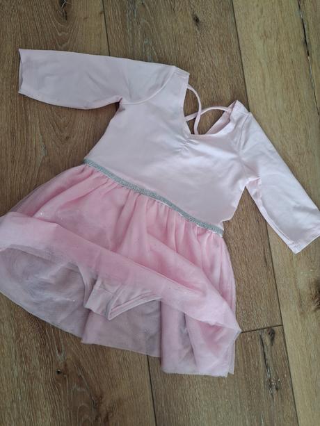 Dievčenské šaty, gate,110