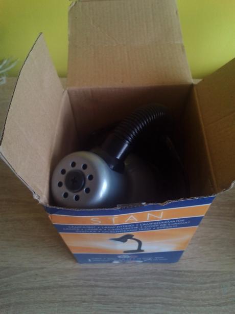 Stolná lampa,