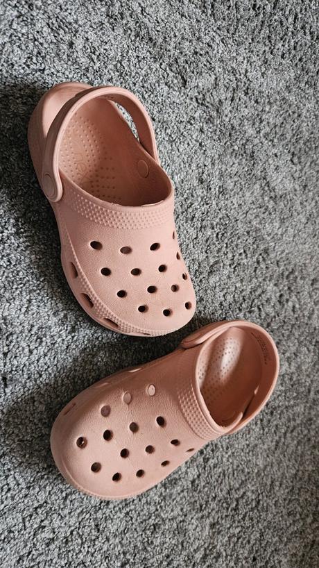 Crocsy, next,28