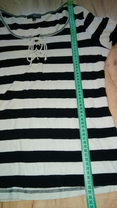 Dámske pruhované tričko - m/l, m