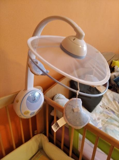 Kolotoc nad postielku chicco, 