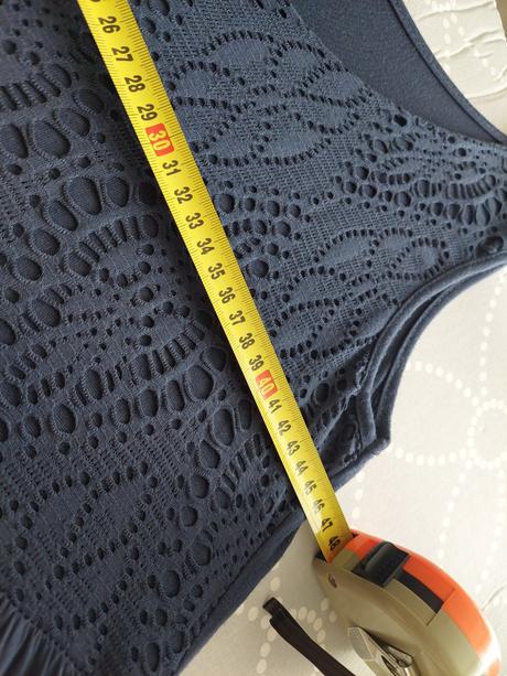 Lahučké šaty uni,