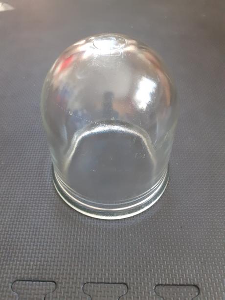 Socialistické sklenené tienidlo na vonkajšiu lampu, 