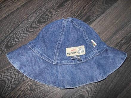 Klobúčik pippi, 74