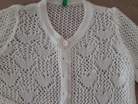 Svetrik biely benetton, benetton,128