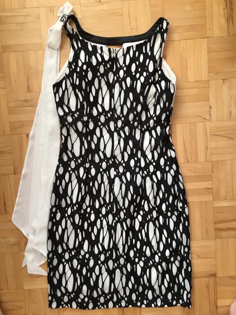 Spoločenské šaty, s