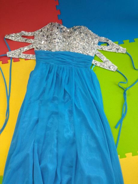 Spoločenské šaty s, s