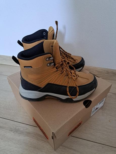 Čižmy vel.36, sprandi,36