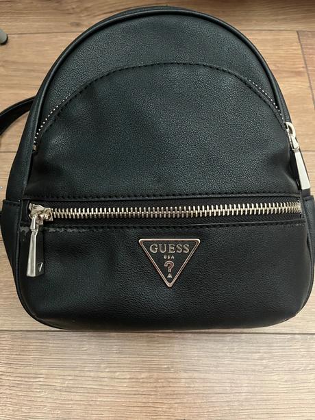 Guess ruksak, guess