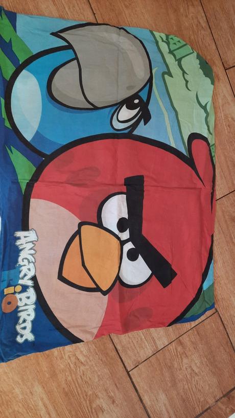 Postelna bielizen pooh,angry birds-cena spolu, šírka (cm): 70,dĺžka (cm): 90