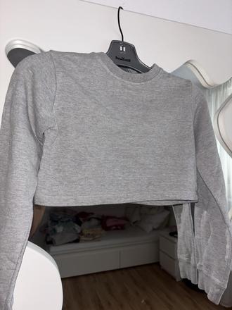 Crop mikina prettylittlething 32, 32