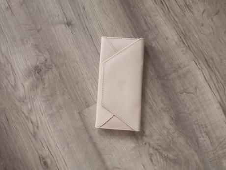 Dámska peňaženka, 