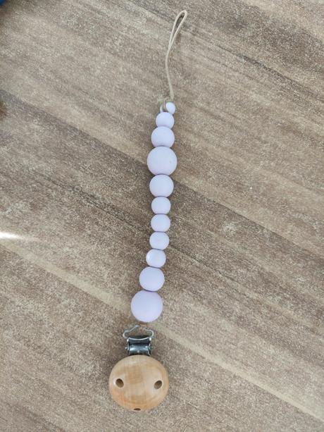 Retiazka na cumlík,