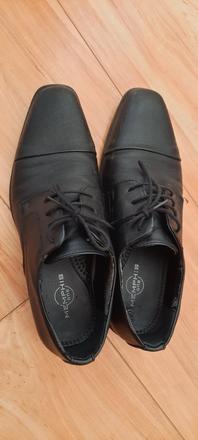 Spolocenske topanky, 40