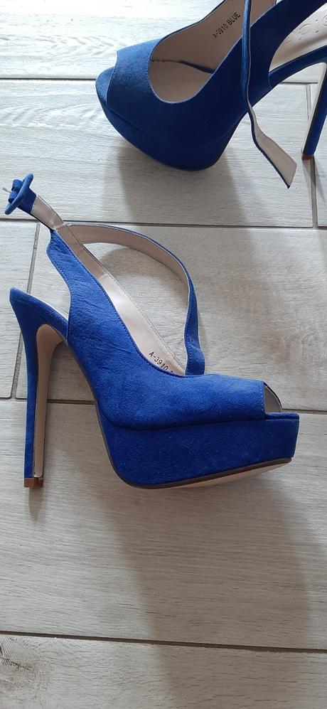 Modre sandalky, 37
