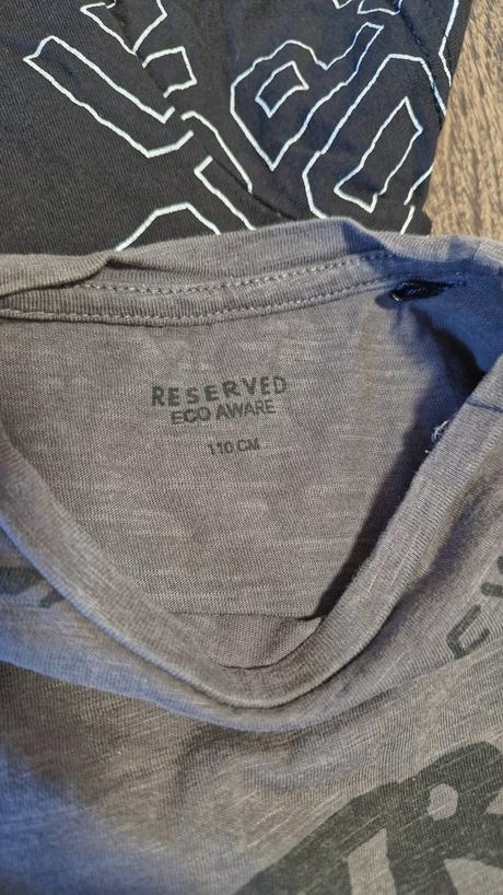 Tričká reserved, reserved,110
