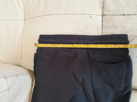 Čierne tepláky 134/140, pepperts,140