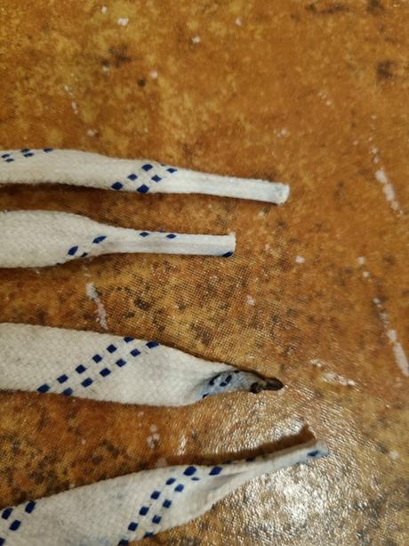 Šnúrky do korčúľ - 320cm, 